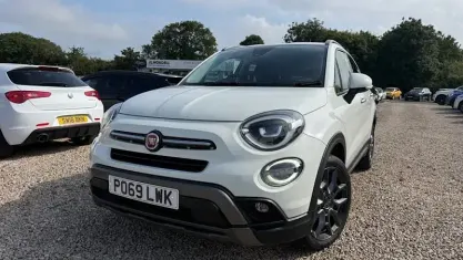 Used Fiat 500X Cross Plus 120 HP (88 kW) 2019 White SUV