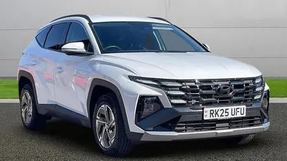 White Used 2025 Hyundai Tucson Advanced SUV | £25,995 (Good price)