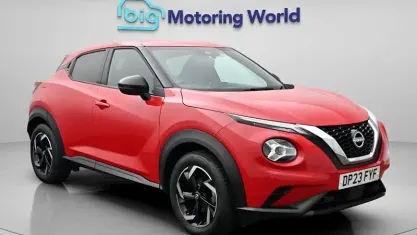 Used Nissan Juke N-Connecta 114 HP (83 kW) 2023 Red SUV