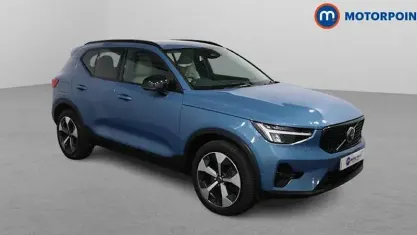 Usado Volvo XC40 Ultimate 197 HP (144 kW) 2022 Azul SUV