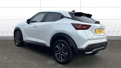 Used Nissan Juke N-Connecta 114 HP (83 kW) 2024 White SUV