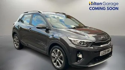 Used 2020 Kia Stonic SUV | £9,350 (Good price)