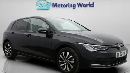 Używany VW Golf VIII Active 131 KM (96 kW) 2021 Czarny Hatchback