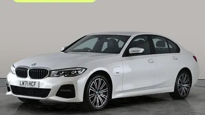 Used BMW 330e M Sport 292 HP (214 kW) 2021 White Sedan