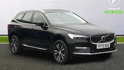 Used Volvo XC60 Core 349 HP (256 kW) 2022 SUV