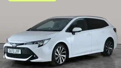 Used Toyota Corolla Design 122 HP (89 kW) 2022 White Estate