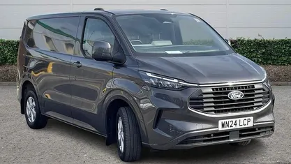 Used Ford Transit Custom Limited 136 HP (100 kW) 2024 Van