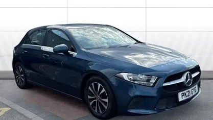 Used Mercedes A180 SE 136 HP (100 kW) 2021 Blue Hatchback