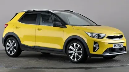 Used Kia Stonic 120 HP (88 kW) 2022 Yellow SUV