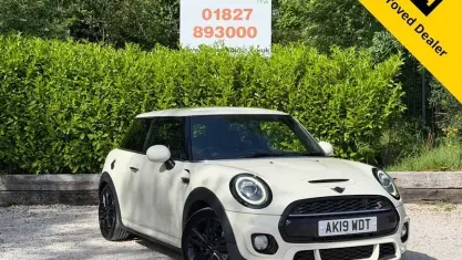 Usado Mini Cooper S Hatch 192 CV (141 kW) 2019 Blanco Utilitario