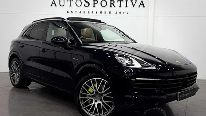 Used Porsche Cayenne Platinum Edition 462 HP (339 kW) 2022 SUV