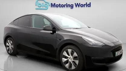 Used 2025 Tesla Model Y Long Range AWD SUV | £21,100 (Super price)