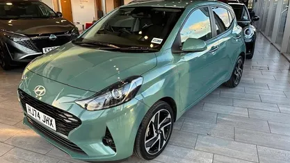 Used Hyundai i10 Premium 79 HP (58 kW) 2026 Hatchback