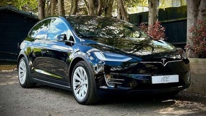Usado Tesla Model X Long Range AWD 397 kW (541 HP) 2020 Preto SUV