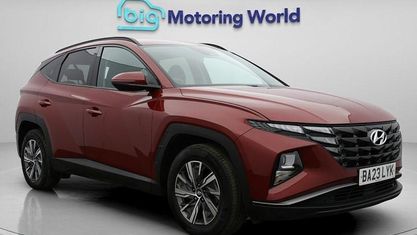 Używany Hyundai Tucson SE 150 KM (110 kW) 2023 Czerwony SUV