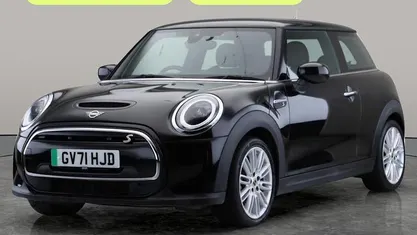 Used Mini Cooper Level 2 135 kW (184 HP) 2023 Hatchback