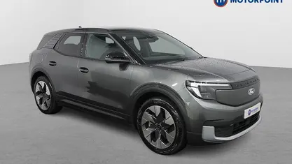 Used 2025 Ford Explorer Premium SUV | £29,099 (Fair price)