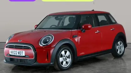Usado Mini Cooper Classic 136 HP (100 kW) 2022 Vermelho Citadino