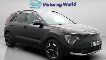 Used 2024 Kia Niro SUV | £19,400 (Fair price)