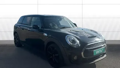 Begagnad Mini Cooper Clubman 192 HK (141 kW) 2018 Svart Kombi