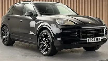 Used Porsche Cayenne 470 HP (345 kW) 2024 Black SUV