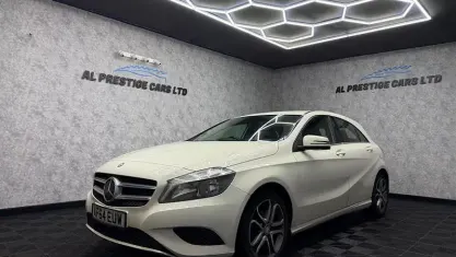 Used Mercedes A180 109 HP (80 kW) 2014 White Hatchback