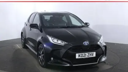 Used Toyota Yaris 116 HP (85 kW) 2021 Black Hatchback