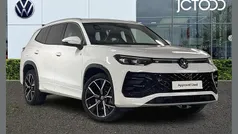 White Used 2025 VW Tayron R-line SUV | £40,708 (Fair price)