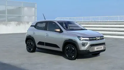 New Dacia Spring Extreme 75 kW (102 HP) 2026 Hatchback