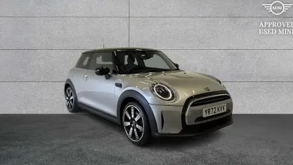 Used Mini Cooper Exclusive 136 HP (100 kW) 2023 Silver Hatchback