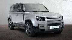 Used 2024 Land Rover Defender SE Dynamic SUV | £59,995 (Good price)