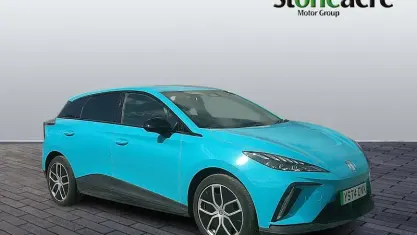 Used MG MG4 EV Trophy 150 kW (204 HP) 2024 Blue Hatchback