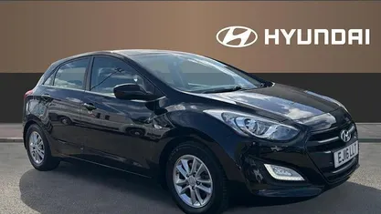 Used Hyundai i30 SE 110 HP (80 kW) 2016 Black Hatchback