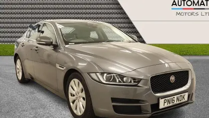 Used Jaguar XE Prestige 163 HP (119 kW) 2016 Grey Sedan