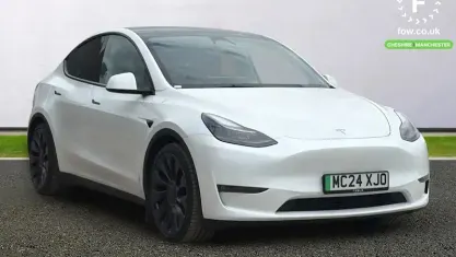 Used Tesla Model Y Performance 317 kW (432 HP) 2024 White SUV