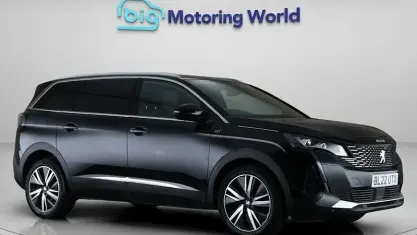 Used Peugeot 5008 Premium 131 HP (96 kW) 2022 Black SUV