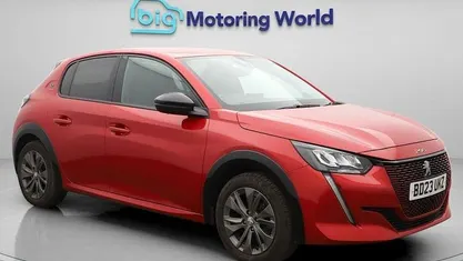 Used Peugeot e-208 Allure+ 100 kW (136 HP) 2023 Red Hatchback
