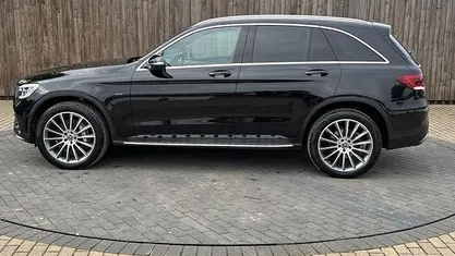 Used 2022 Mercedes GLC300e AMG Line Premium Estate | £30,399 (Good price)