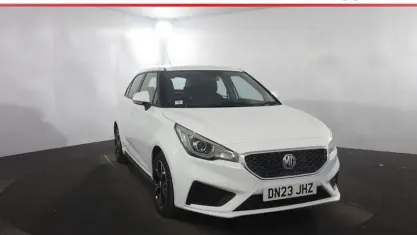 Used MG MG3 Excite 106 HP (77 kW) 2023 White Hatchback