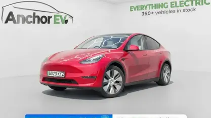 Used Tesla Model Y Long Range AWD 286 kW (389 HP) 2025 SUV