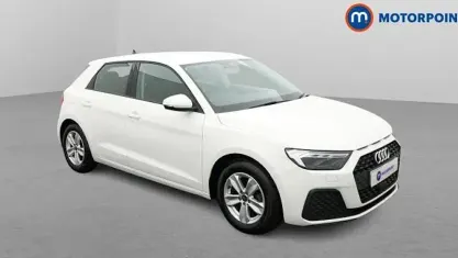 Used Audi A1 Sportback 95 HP (69 kW) 2023 White Hatchback