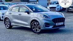 Black Used 2023 Ford Puma ST-Line Hatchback | £13,999 (Fair price)