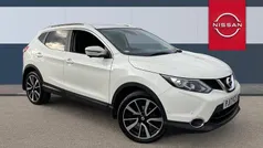 Used 2017 Nissan Qashqai Tekna SUV | £11,612 (Fair price)