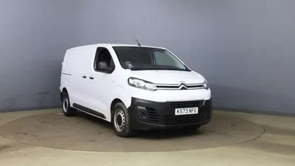 Used Citroën Dispatch 102 HP (75 kW) 2023 White MPV