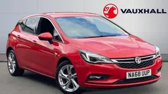 Red Used 2018 Vauxhall Astra SRi Hatchback | £7,735 (Fair price)