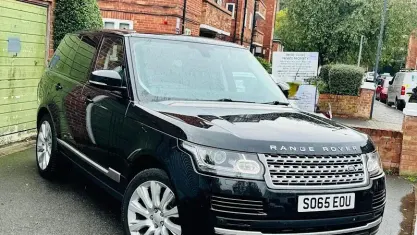 Used Land Rover Range Rover Vogue 258 HP (189 kW) 2015 Black SUV