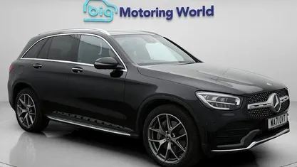 Used Mercedes GLC300 AMG Line Premium Plus 258 HP (189 kW) 2022 Black Estate