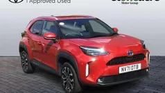 Red Used 2022 Toyota Yaris Cross Design SUV | £18,250 (Fair price)