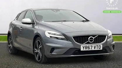 Used Volvo V40 R-Design Pro 152 HP (111 kW) 2019 Hatchback