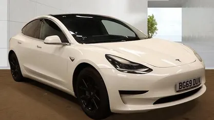Used Tesla Model 3 Standard Range 180 kW (245 HP) 2021 Sedan